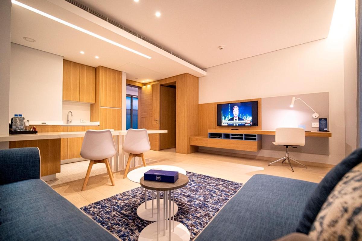 Monot Suites Beiroet Buitenkant foto